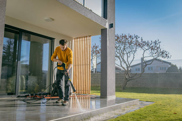 Best Spring Cleaning  in Loma Ri, CA